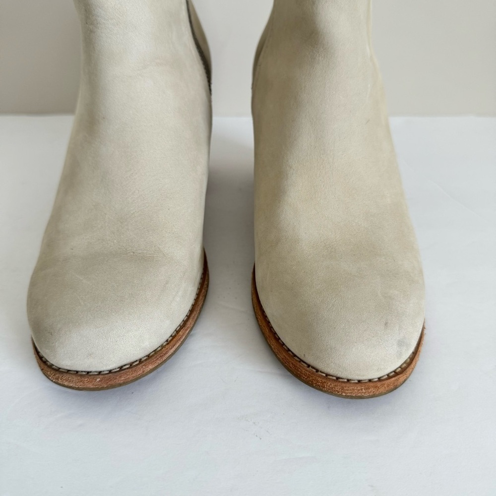 Frye Addie double zip ivory nubuck bootie size 7.5 - Picture 6 of 14